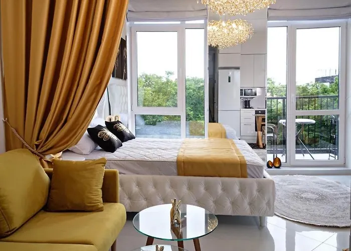 пространство у моря *